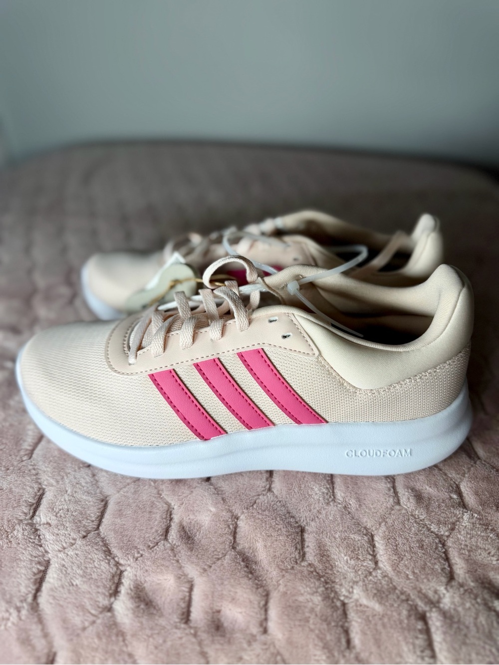 Adidas Women's Cloudfoam Comfort Running Shoes - Pink/Beige Size 8 NWT
